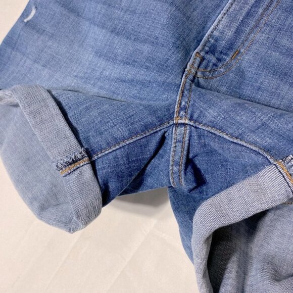 Levi’s Blue Mid Rise Mid Length Shorts Lightly Distressed Denim Jean Shorts 27 - Picture 10 of 15